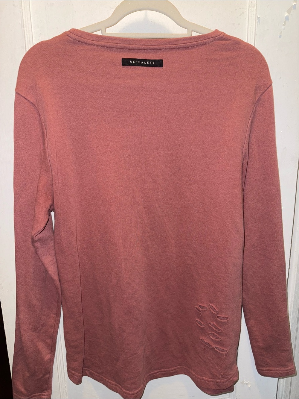 Alphalete T Shirt Long Sleeve Bundle Olive Green, Blue, Ripped Red - Picture 9 of 9